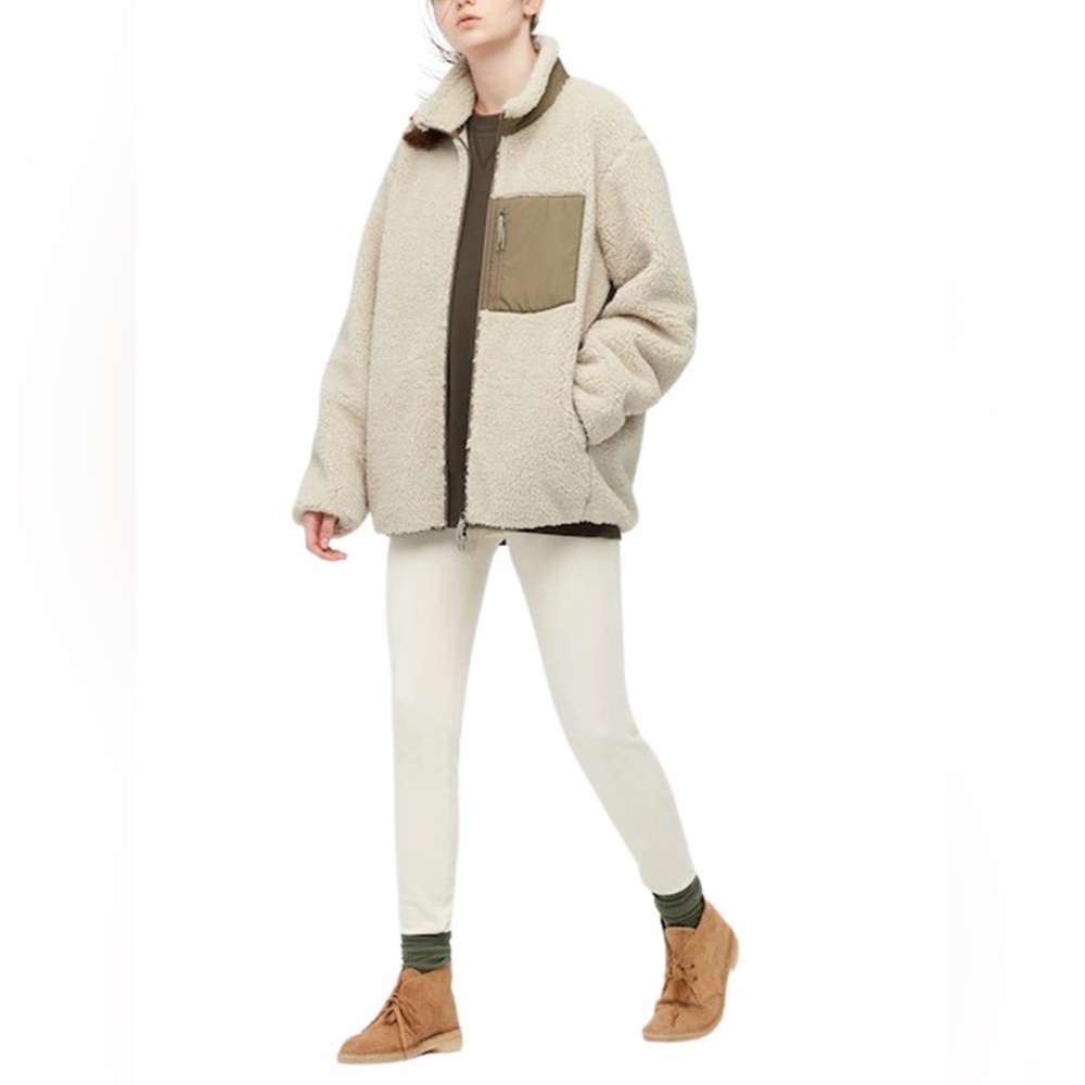 Uniqlo fleece jacket size M